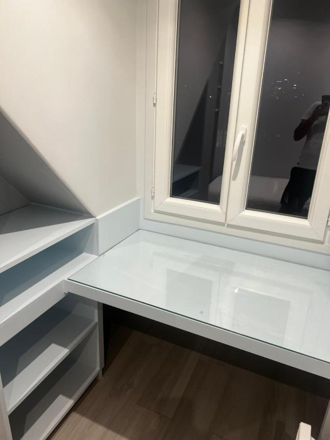Ferienwohnung Sous Les Toits De Paris Trocadero Exterior foto